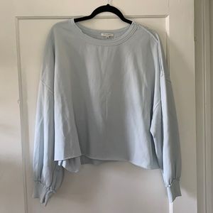 Long Sleeve Crop Sweatshirt